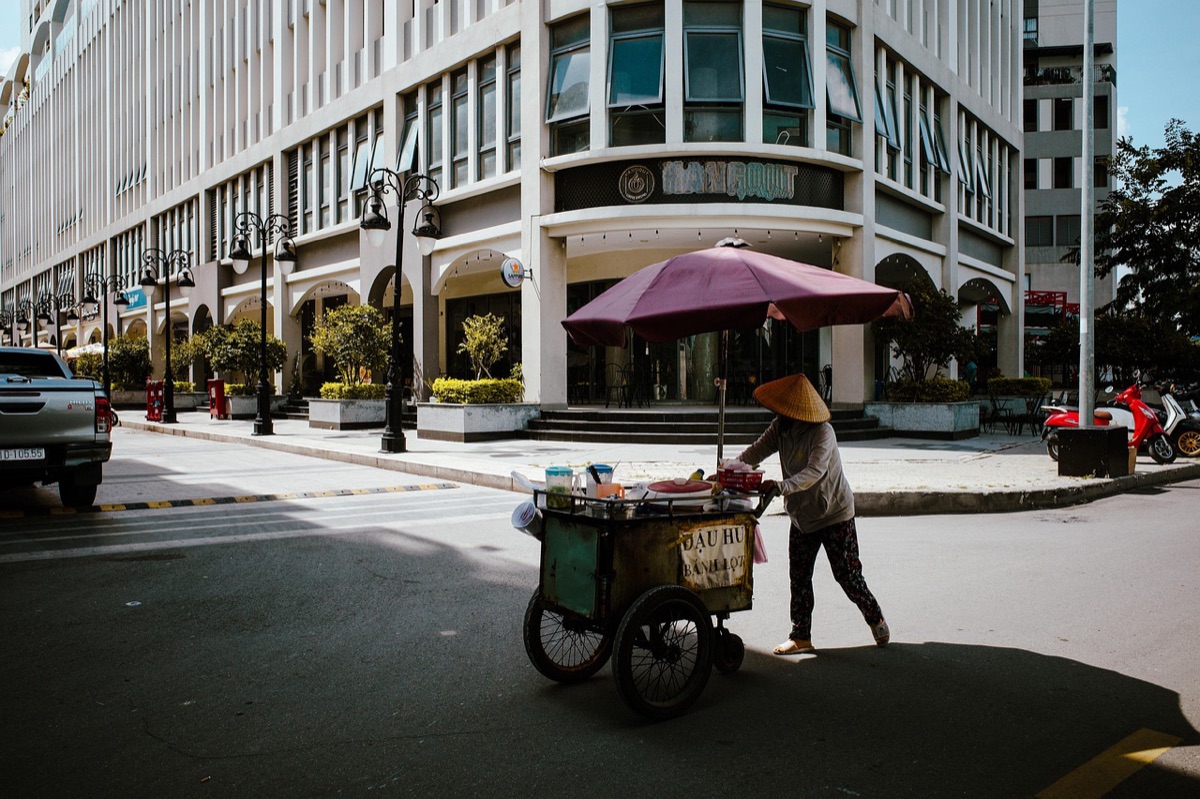 Street food vendor in Shanghai