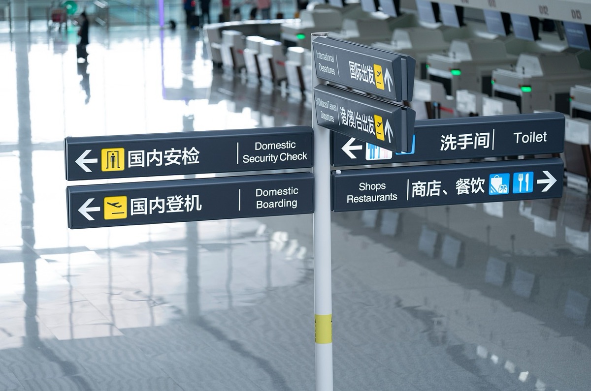 Segnali di '240 ore' in un terminal aeroportuale
