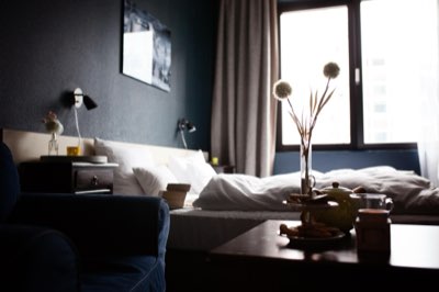 8 Factors to Consider Before Booking Your Shanghai View Room
