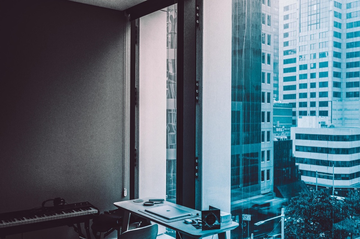 Hotel room with city view for hotel selection tips