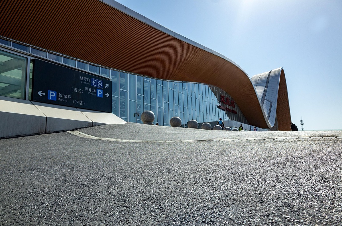 Hongqiao Hub high-speed rail station