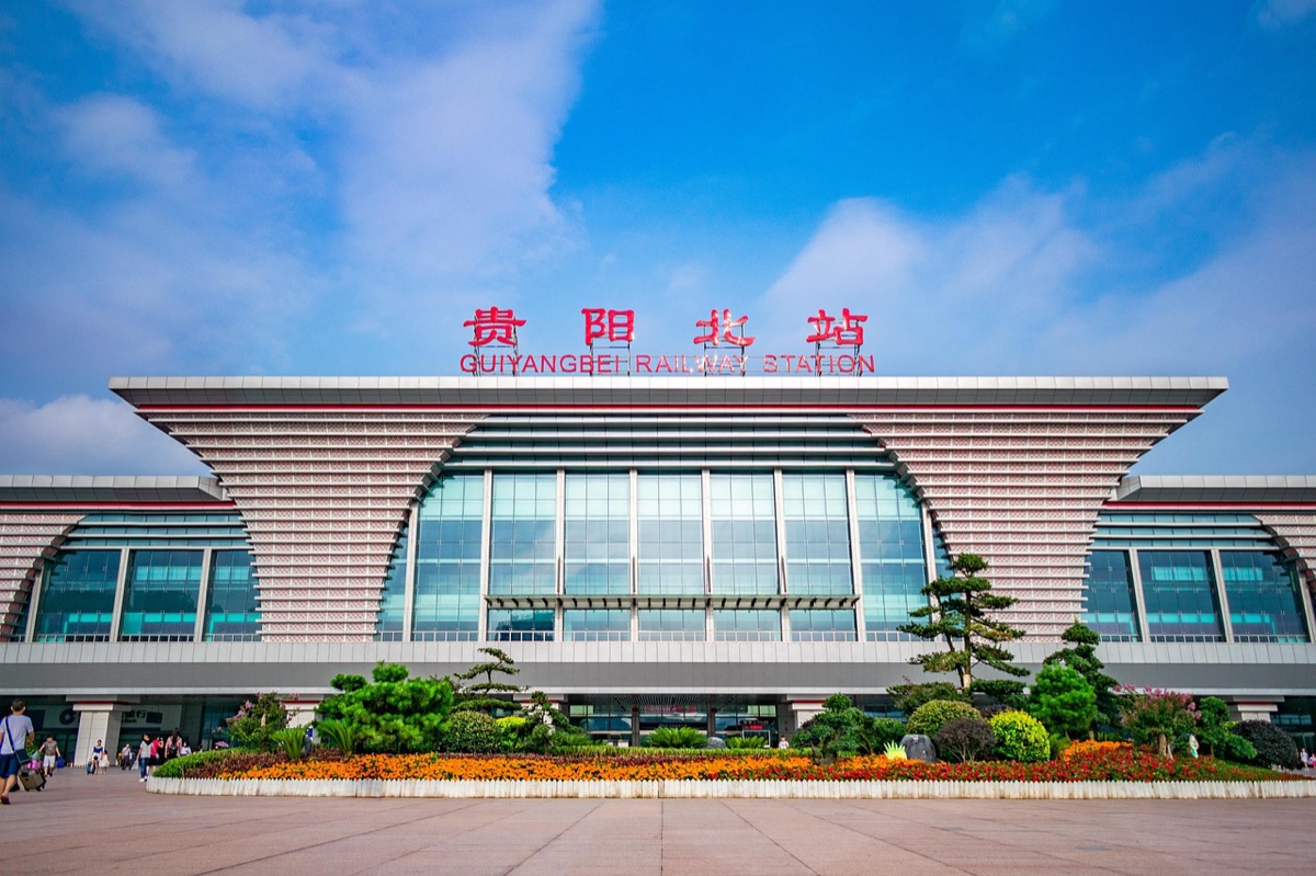 High-speed rail station Shanghai, Hongqiao Hub