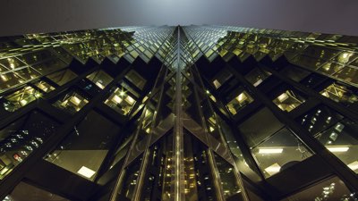 外灘 vs 南京路：あなたの旅の目的に最適な上海拠点を見つける